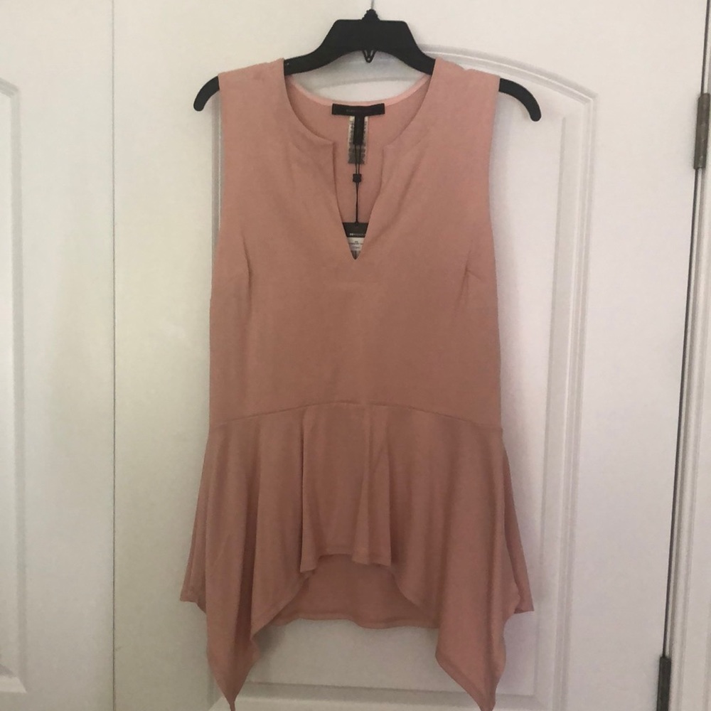 Super cute dusty rose bcbg top